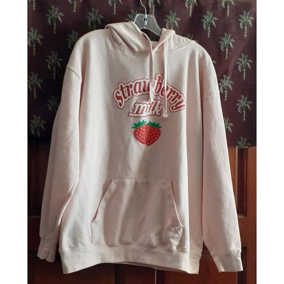 Hot Topic Strawberry Milk Pullover Hoodie Sweat Shirt Womens XL Fun Casual